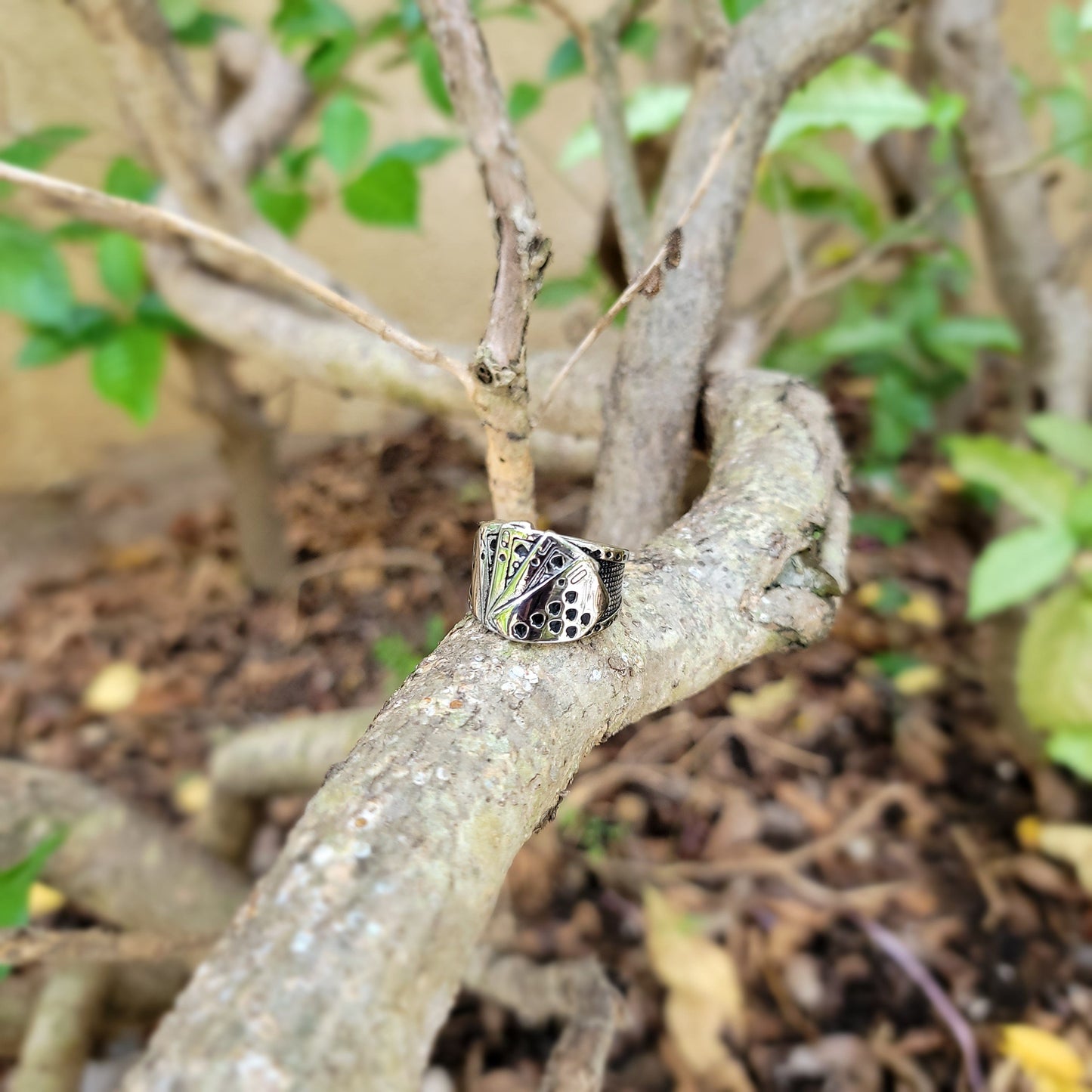 Royal Flush Ring