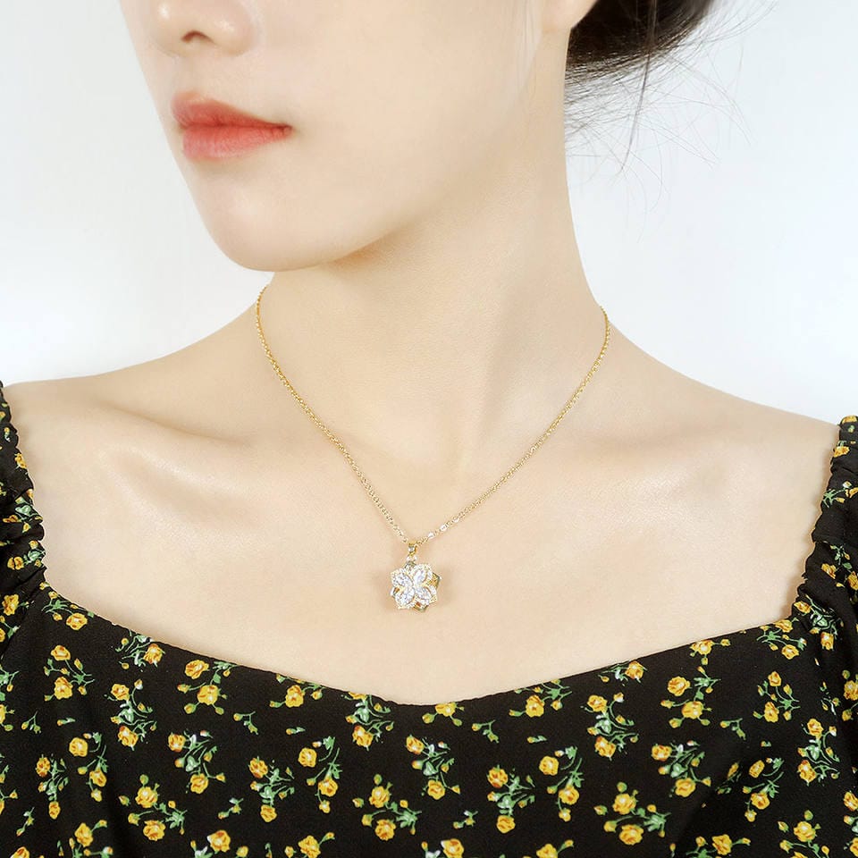 Zircon Flower Necklace